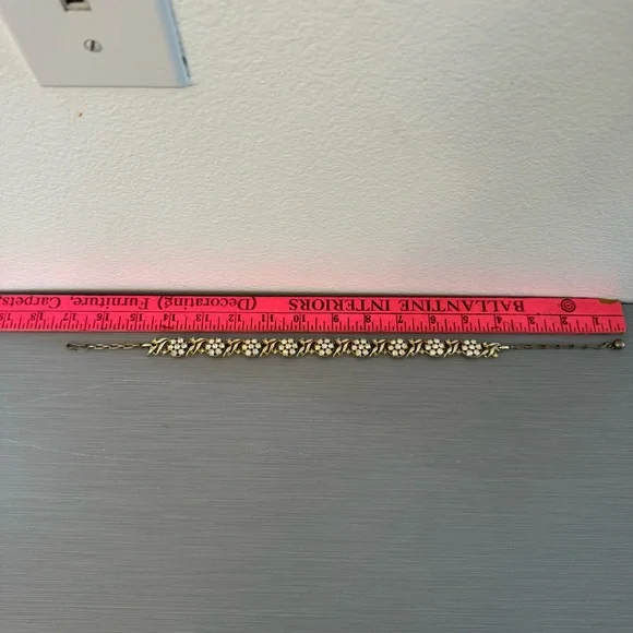 Vintage Aurora Borealis Crystal Choker Gold Tone 1950s Style - Picture 10 of 10